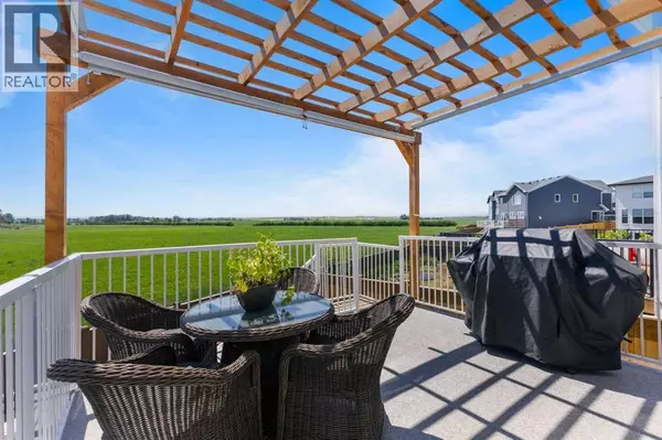 307 Monterey Place SE, High River, AB T1V0H6