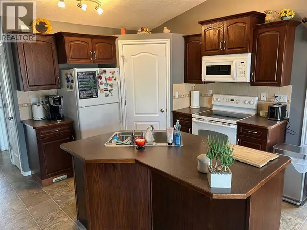 Red Deer, AB T4P3W1,34 Oldring Crescent
