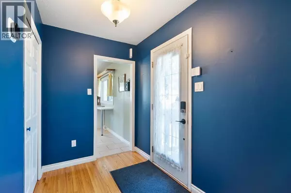 Olds, AB T4H1J1,5621 50 Street