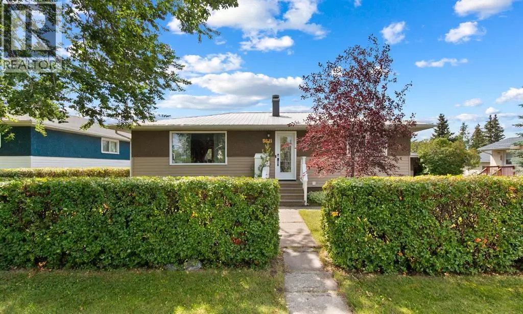 Olds, AB T4H1J1,5621 50 Street