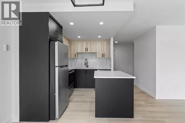 Calgary, AB T2R0P6,305, 235 15 Avenue SW