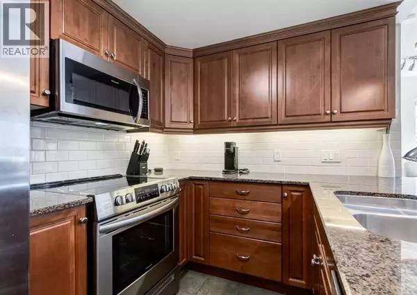 Calgary, AB T2P5P6,1707, 920 5 Avenue SW