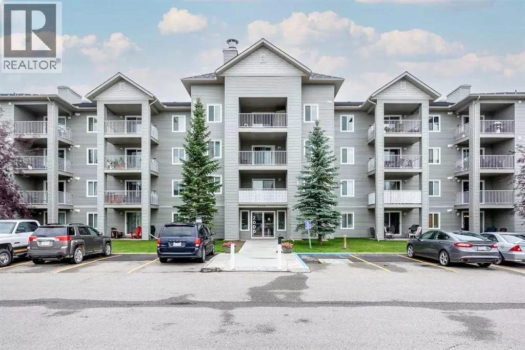 Airdrie, AB T4B2W4,2308, 604 8 Street SW