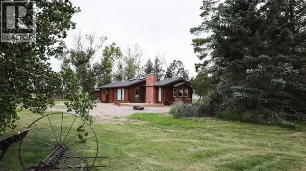 Rural Vulcan County, AB T0L1G0,162072 Range Road 220