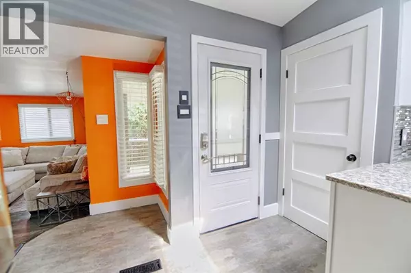 Lethbridge, AB T1H0R6,2503 5A Avenue N