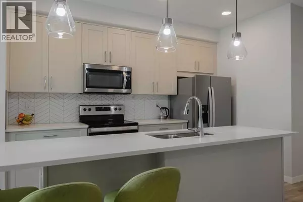Calgary, AB T2Y0T7,102, 200 Shawnee Square SW