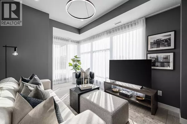 Calgary, AB T2N5G5,302, 110 18A Street NW