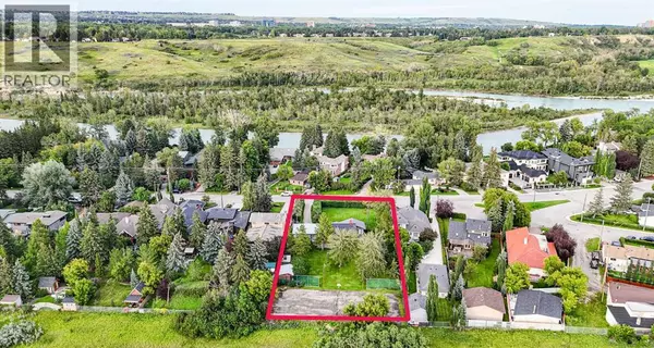 Calgary, AB T3B2C9,6807 Bow Crescent NW