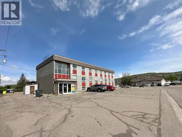 601 7 Street E, Drumheller, AB T0J0Y5