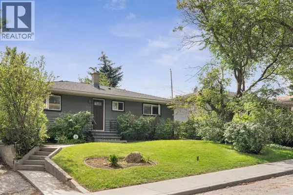 439 Hendon Drive NW, Calgary, AB T2K2A1