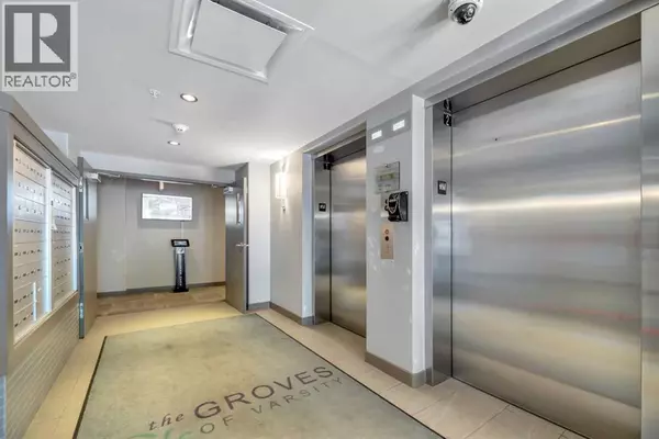 Calgary, AB T3A2X8,410, 24 Varsity Estates Circle NW