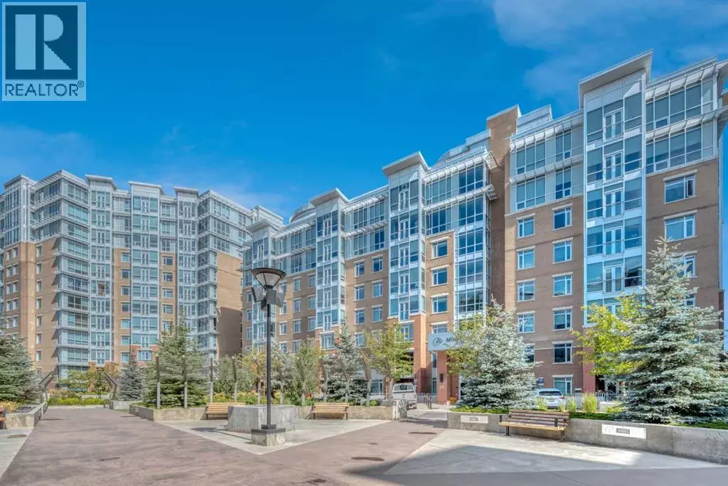 Calgary, AB T3A2X8,410, 24 Varsity Estates Circle NW