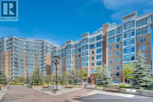 410, 24 Varsity Estates Circle NW, Calgary, AB T3A2X8