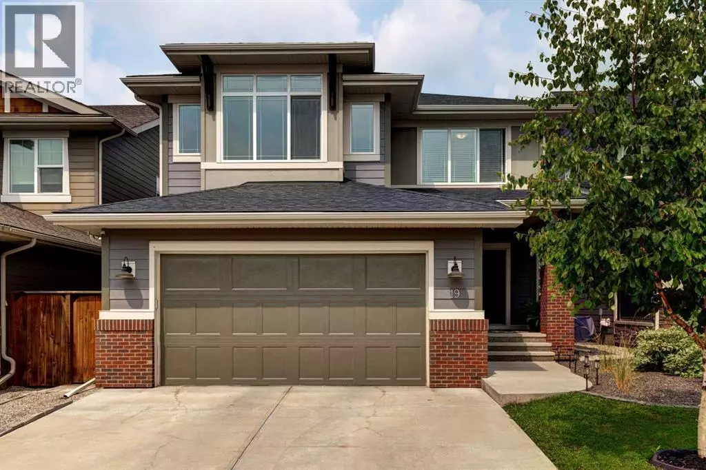 Calgary, AB T3M2C3,19 Cranbrook Crescent SE