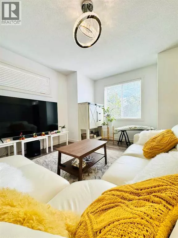 Calgary, AB T3P0R9,641 Evanston Manor NW