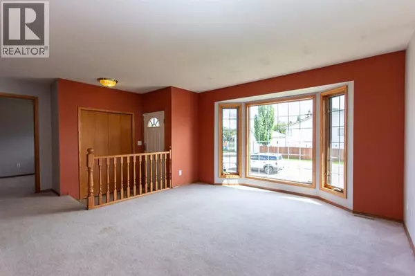 Red Deer, AB T4R2N1,66 Edwards Crescent