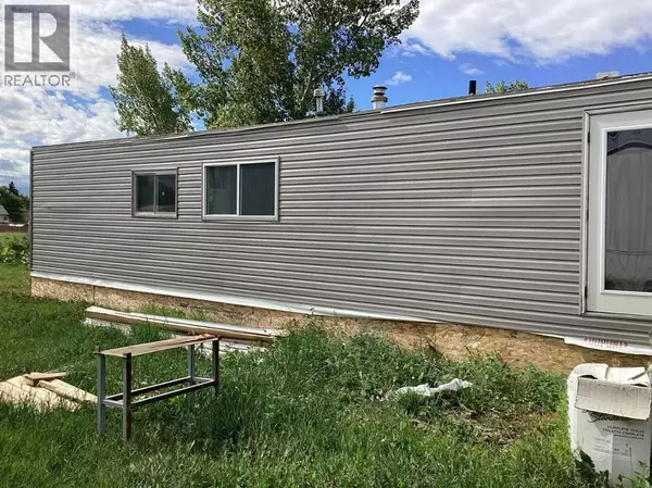 Beaverlodge, AB T0H0C0,13, 600 14 Street