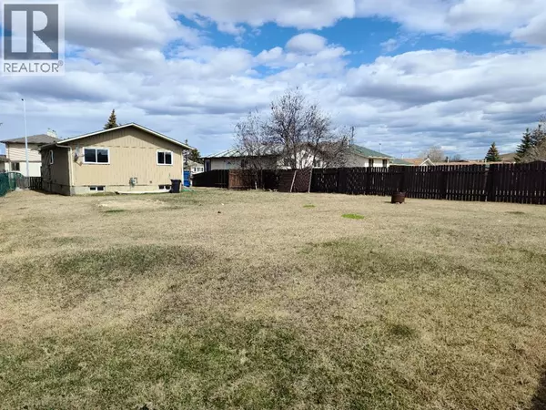 Peace River, AB T8S1N2,8309 101 Avenue