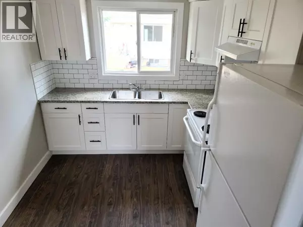 Peace River, AB T8S1N2,8309 101 Avenue