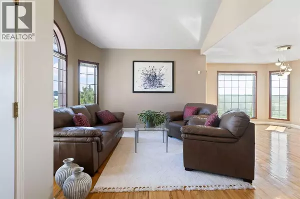 Rural Rocky View County, AB T1Z0T7,250257 271 Range Road