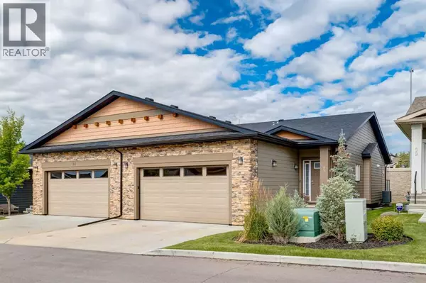 95 Sierra Morena Manor SW, Calgary, AB T3H1S9