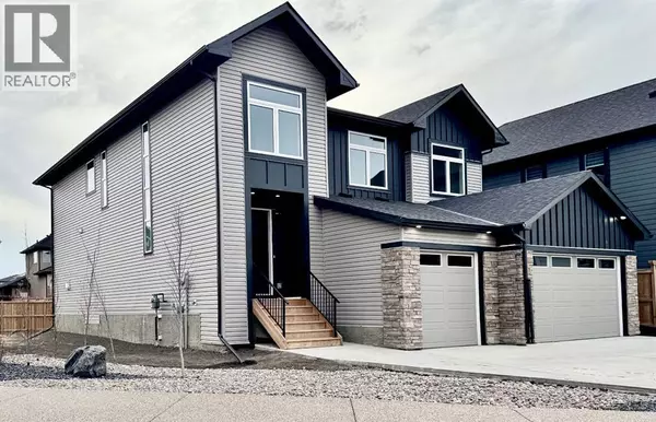 37 North Bridges Bay SW, Langdon, AB T0J1X3