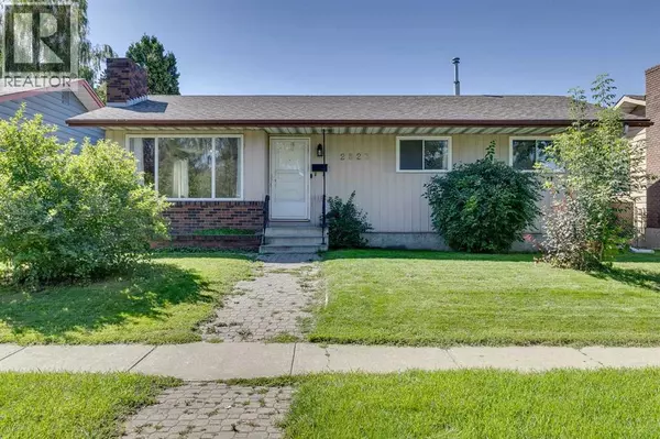 2823 Dover Ridge Drive SE, Calgary, AB T2B2L2