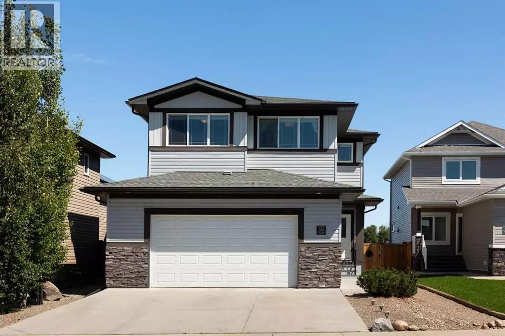 Lethbridge, AB T1J0B8,523 Firelight Place W