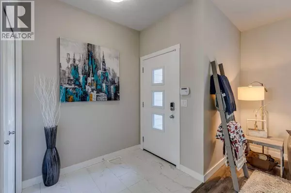 Airdrie, AB T4b4C9,385 Midtown Gate SW