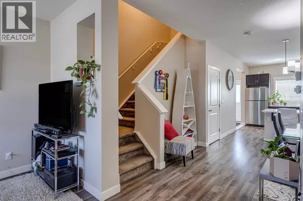 Airdrie, AB T4b4C9,385 Midtown Gate SW