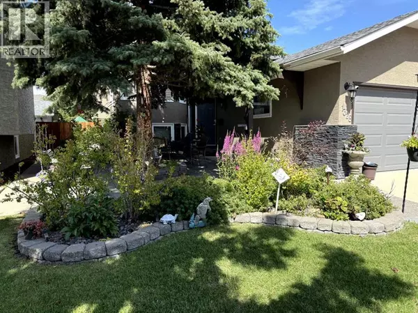 Airdrie, AB T4A2A3,1328 Meadowbrook Drive SE