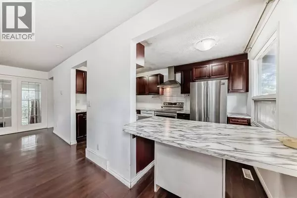 Calgary, AB T3A2B4,5, 5400 dalhousie Drive NW