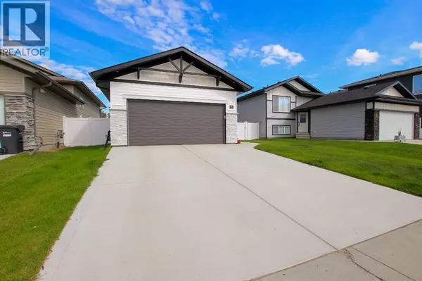 Red Deer, AB T4P0W7,7 Thayer Close