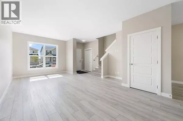 Airdrie, AB T4B5J9,340 Cobblestone Gate SW