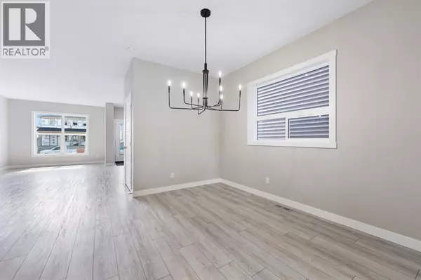 Airdrie, AB T4B5J9,340 Cobblestone Gate SW