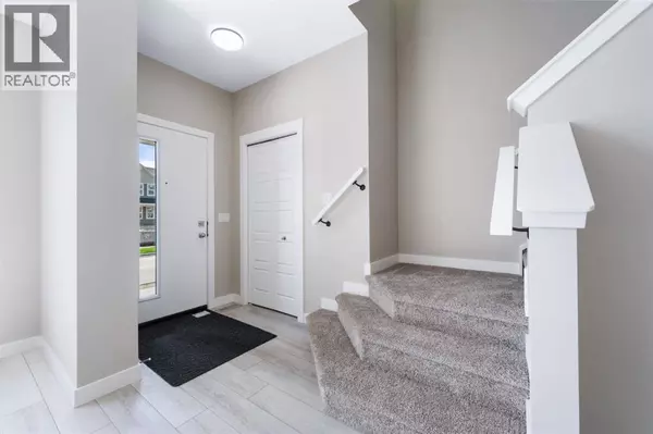 Airdrie, AB T4B5J9,340 Cobblestone Gate SW