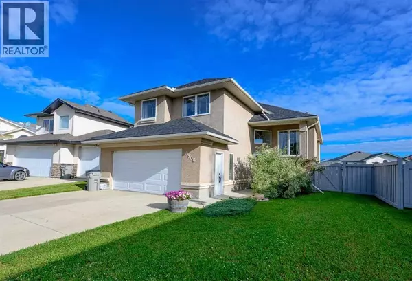 8906 124 Avenue, Grande Prairie, AB T8X1P1