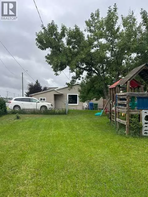 Coaldale, AB T1M1E3,2012 18 Avenue