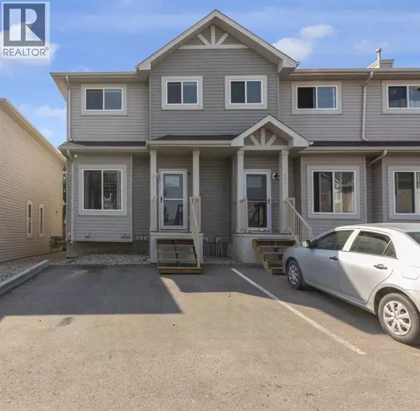 211 Strathaven Mews, Strathmore, AB T1P1P4