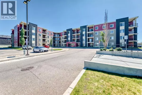 302, 15 Saddlestone Way NE, Calgary, AB T3J0S3