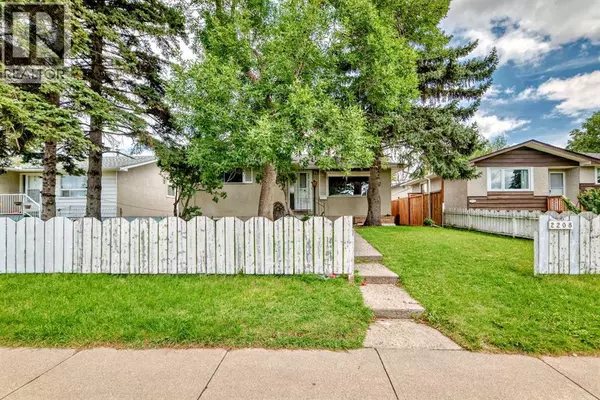 2208 47 Street SE, Calgary, AB T2B1L6