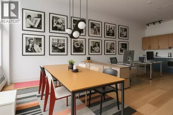 206, 812 8 Street SE, Calgary, AB T2G0S2