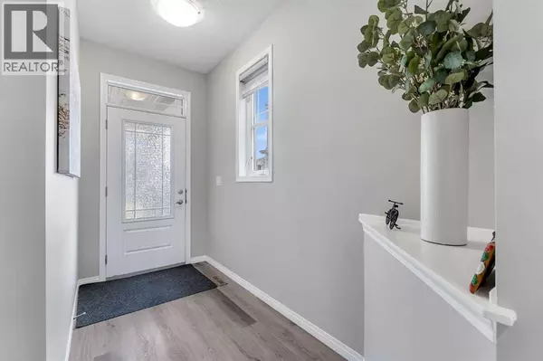 Airdrie, AB T4B5E4,78 Osborne Common SW