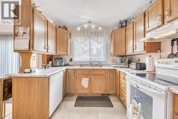 5 Falsby Place NE, Calgary, AB T3J1B9