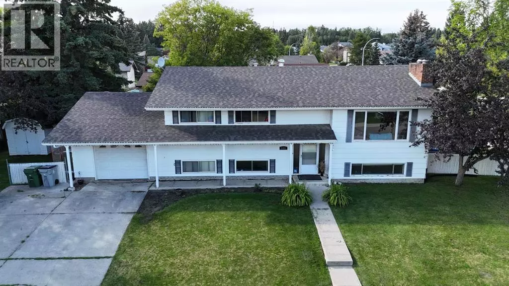 5301 15 Ave, Edson, AB T7E1H2