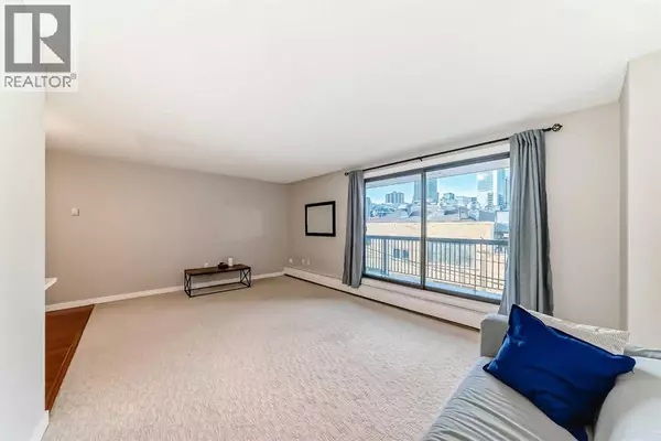 308, 718 12 Avenue SW, Calgary, AB T2R0H7