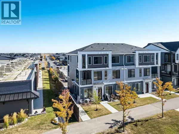 121, 380 Seton Villas SE, Calgary, AB T3M3T8