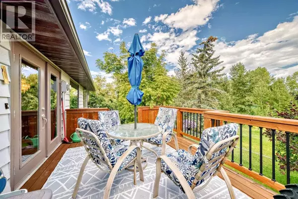 Cochrane, AB T4C1G8,22 Glenhill Drive
