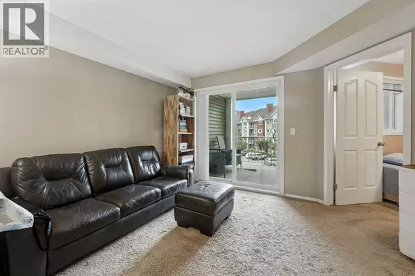 Calgary, AB T2Z0B3,3311, 10 Prestwick Bay SE