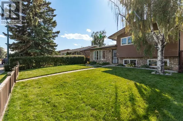 Calgary, AB T2A2E6,803 Forlee Drive SE